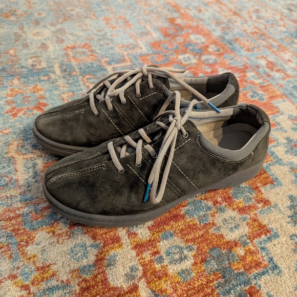 Dansko Shoes - Dansko Brandi Women's 41 US Size 10.5/11 Gray Taupe Suede LaceUp Shoes Sneakers